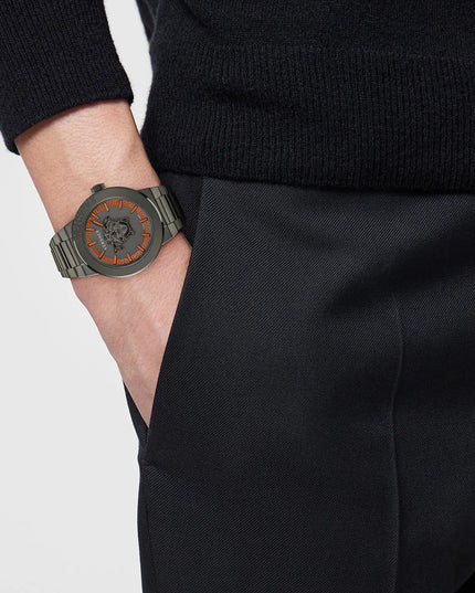 VERSACE VRSCVE7E00723 Erkek Kol Saati