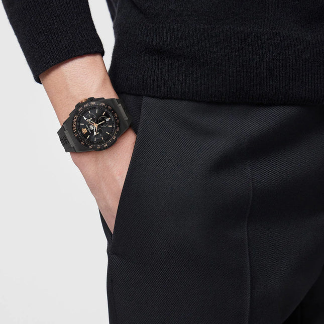 Versace VRSCVE7H00323 Erkek Kol Saati