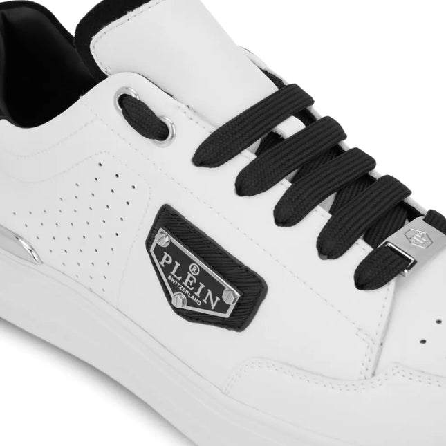 Philipp Plein triangle-plaque low-top sneakers