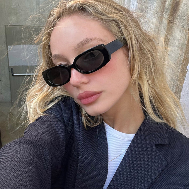 VEHLA Olsen - Black/Smoke