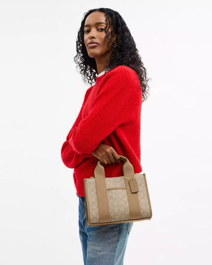 Smith Tote Bag 24 In Signature Jacquard