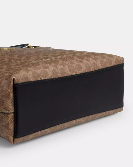 Station Tote Bag In Signature Canvas