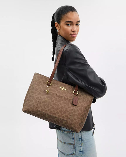 Station Tote Bag In Signature Canvas