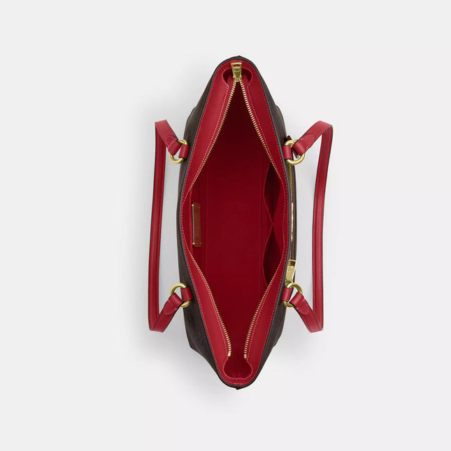 Station Tote Bag In Maxi Signature Canvas