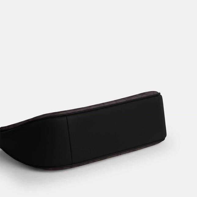 Teri Shoulder Bag In Signature Canvas