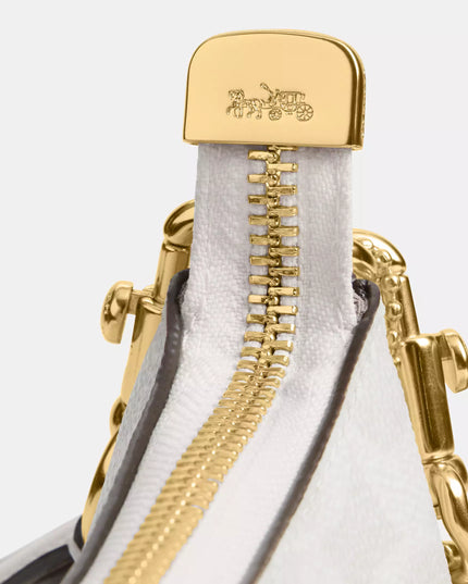 Teri Shoulder Bag In Signature Canvas