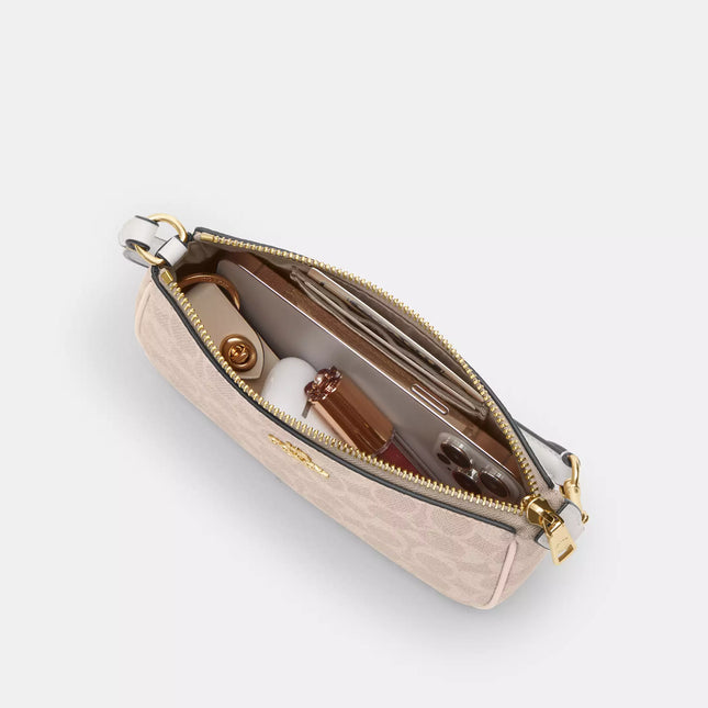 Nolita 19 In Signature Canvas