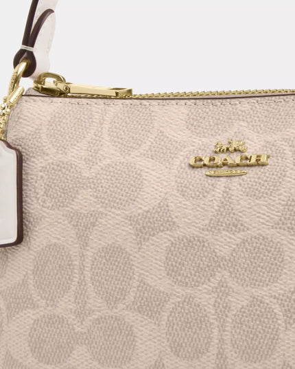 Nolita 19 In Signature Canvas