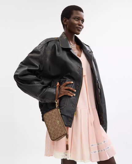 Nolita 19 In Signature Canvas