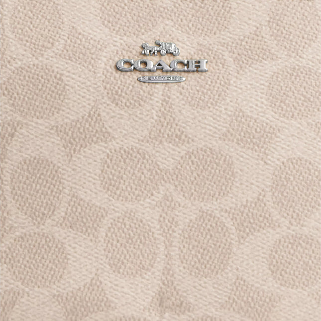 Nolita 19 In Signature Canvas