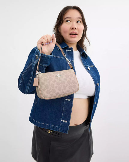 Nolita 19 In Signature Canvas