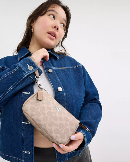 Nolita 19 In Signature Canvas