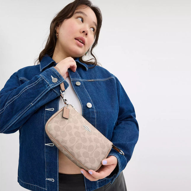 Nolita 19 In Signature Canvas