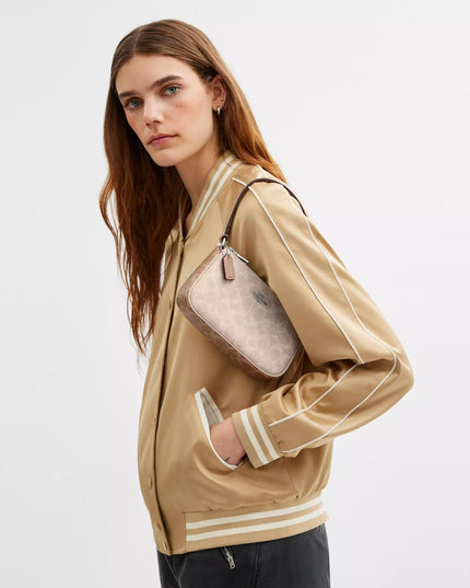 Nolita 19 In Blocked Signature Canvas