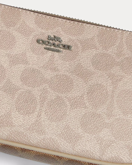 Nolita 19 In Blocked Signature Canvas